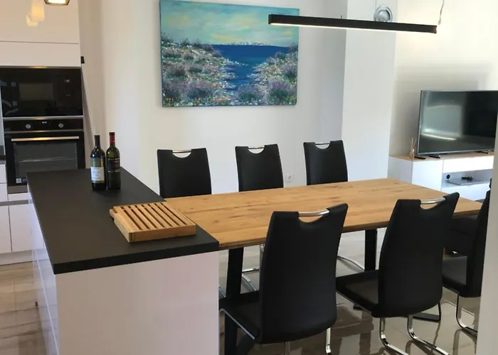 Ferienhaus Luka